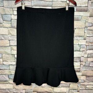 Calvin Klein 🖤black ruffled hem skirt with back zipper & liner